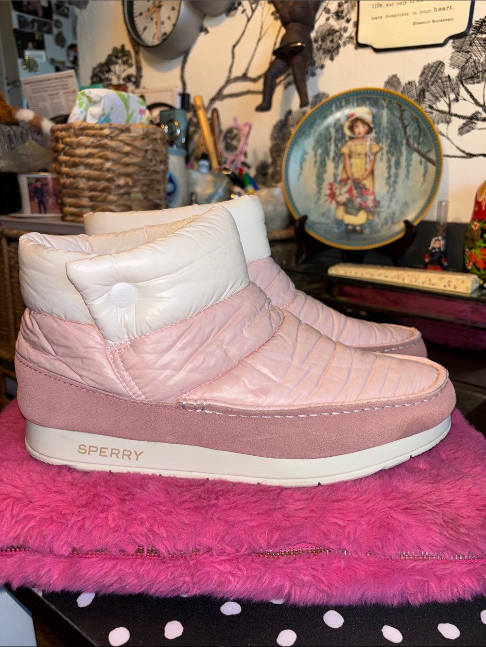 EUC Sperry Women's Moc-Sider boots in pink, featuring a quilted nylon upper, lea